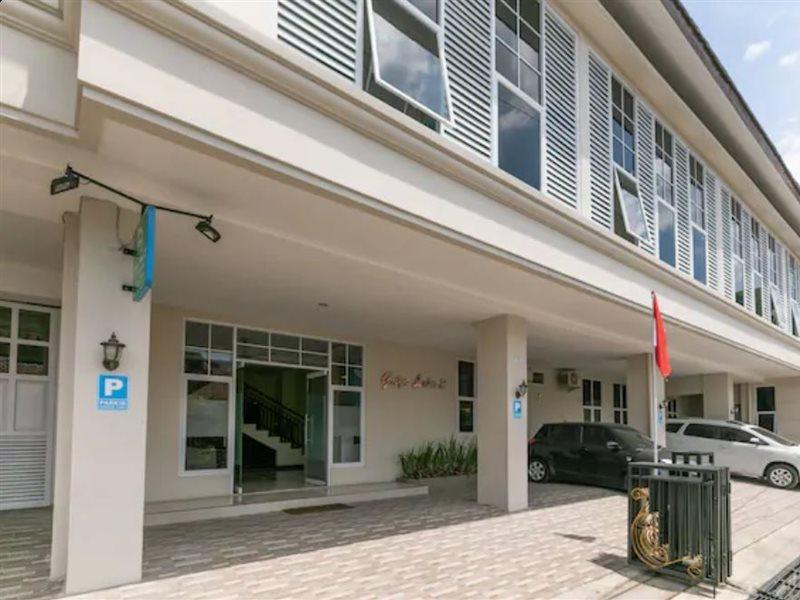 Hotel Griya Loka 2 Syariah Near Simpang Lima Mitra Reddoorz Semarang Exterior foto