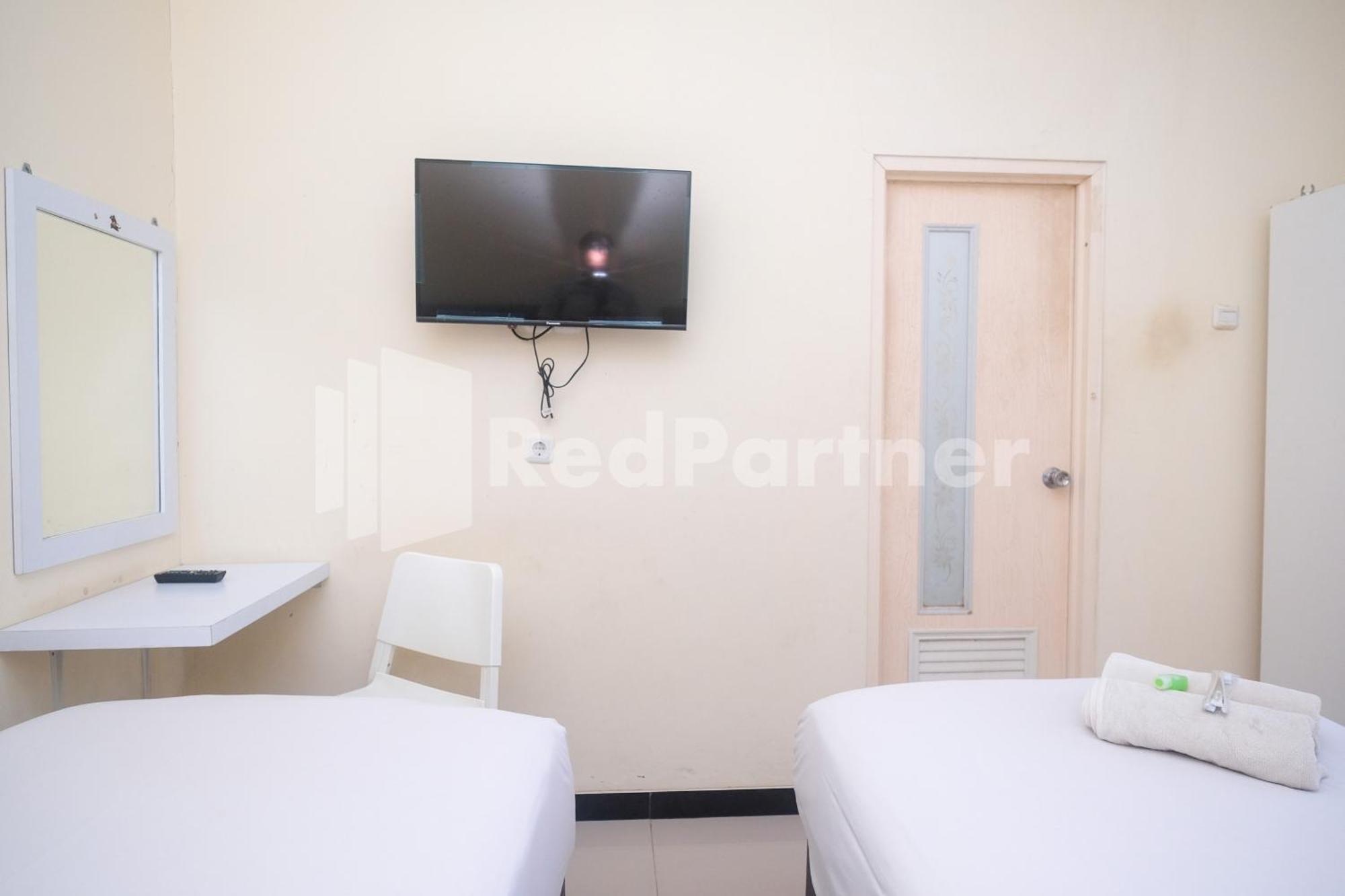 Hotel Griya Loka 2 Syariah Near Simpang Lima Mitra Reddoorz Semarang Exterior foto