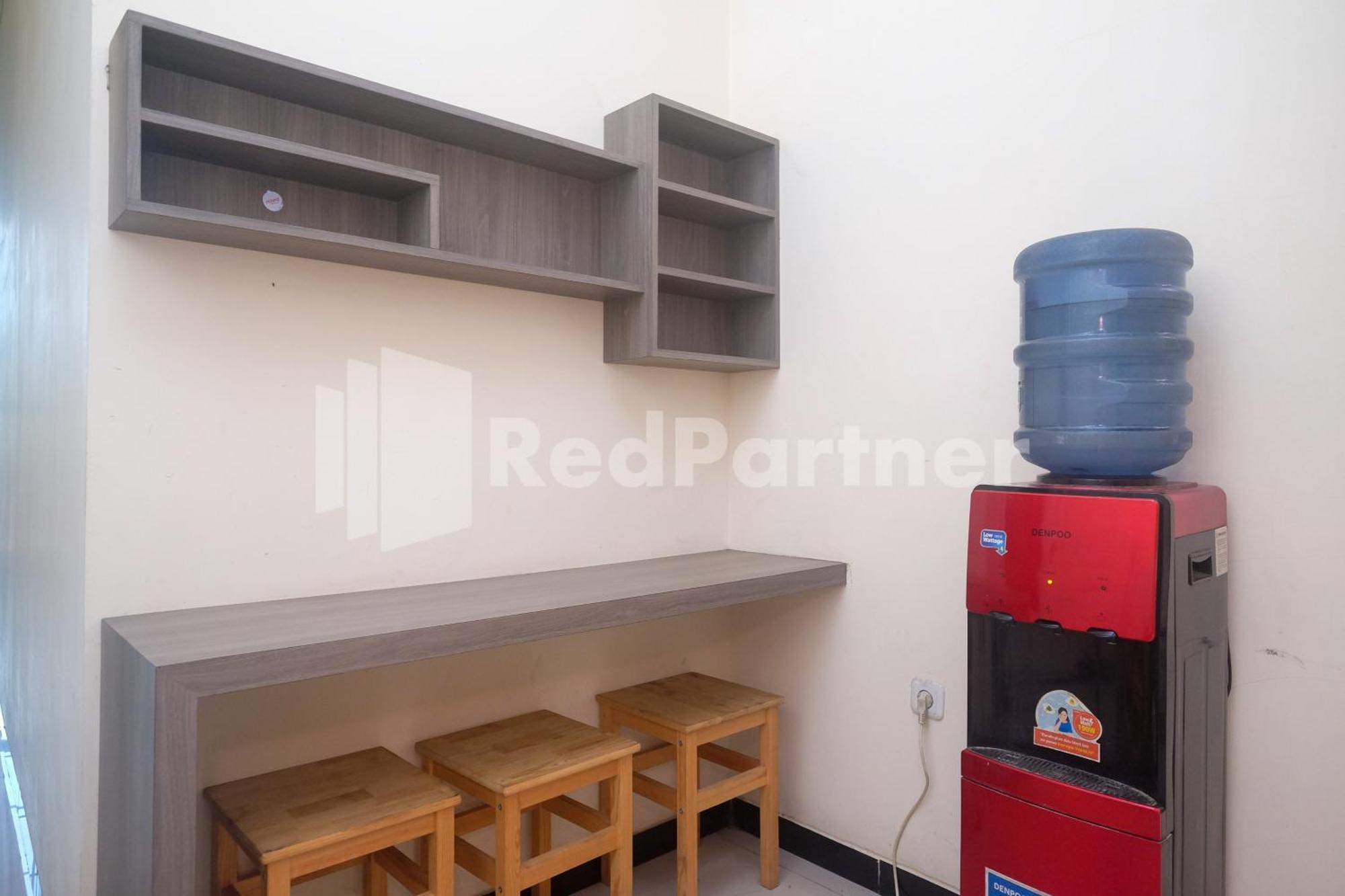 Hotel Griya Loka 2 Syariah Near Simpang Lima Mitra Reddoorz Semarang Exterior foto