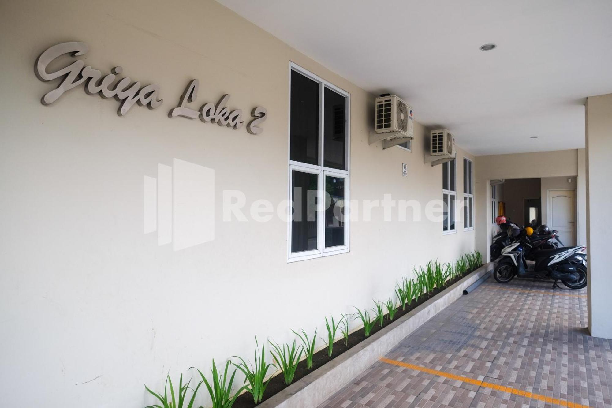 Hotel Griya Loka 2 Syariah Near Simpang Lima Mitra Reddoorz Semarang Exterior foto