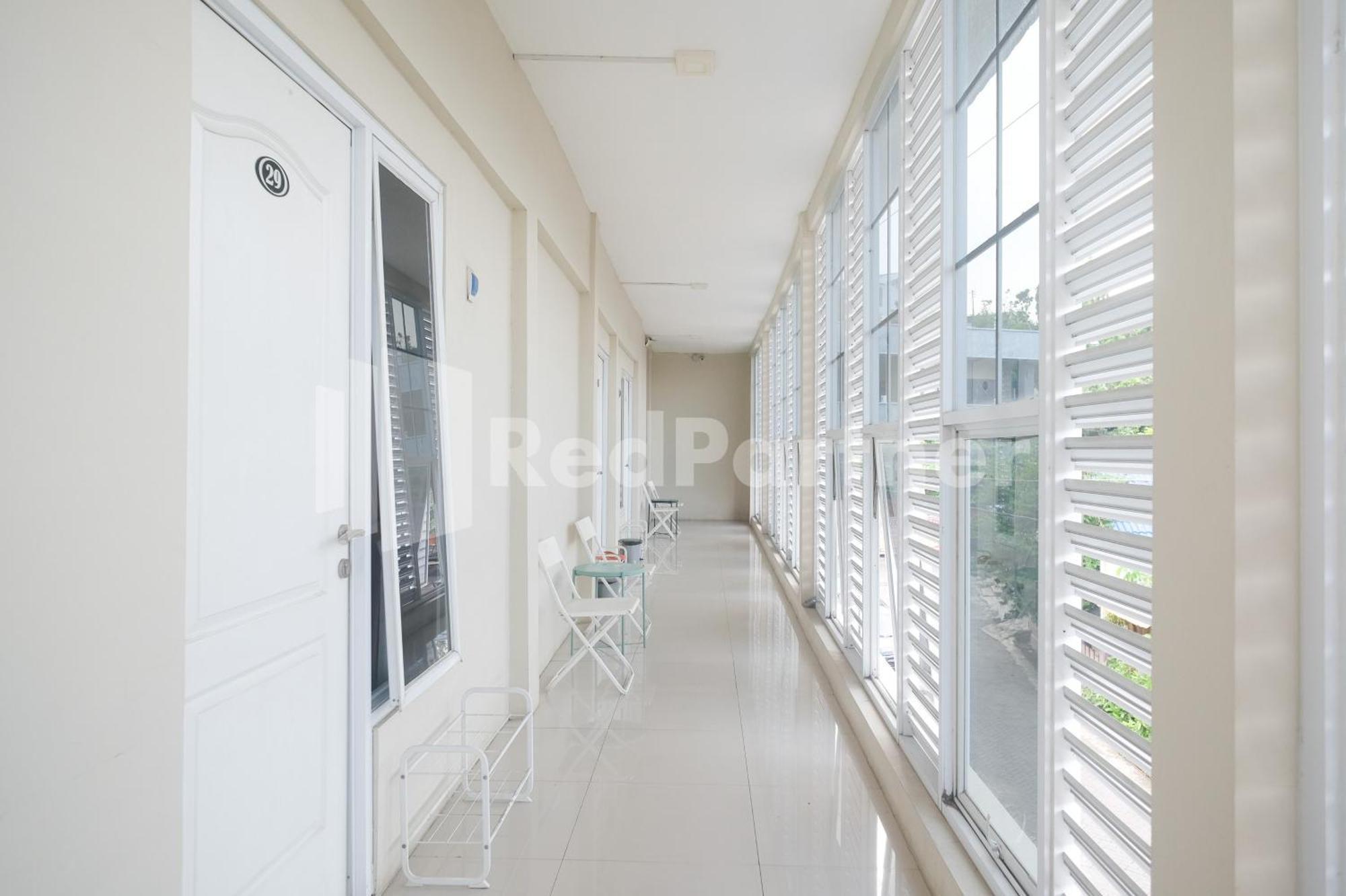 Hotel Griya Loka 2 Syariah Near Simpang Lima Mitra Reddoorz Semarang Exterior foto